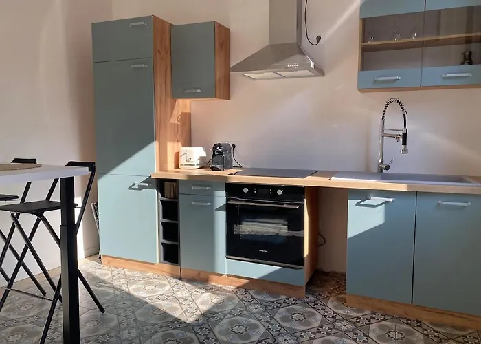 Valentine Terrasse Vue Mer&falaises *