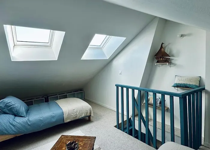 Valentine Terrasse Vue Mer&falaises Hébergement de vacances