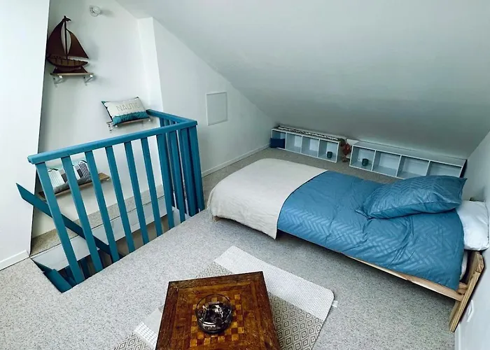 Hébergement de vacances Valentine Terrasse Vue Mer&falaises