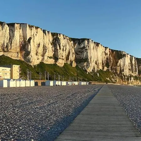 Valentine Terrasse Vue & Falaises Vakantiehuis *
